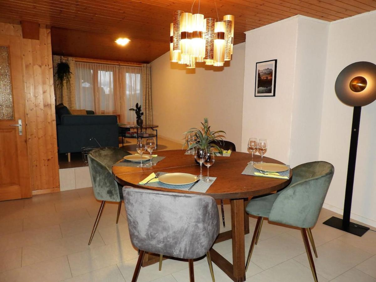 Schoene Ferienwohnung Mit Seeblick Тун Екстериор снимка